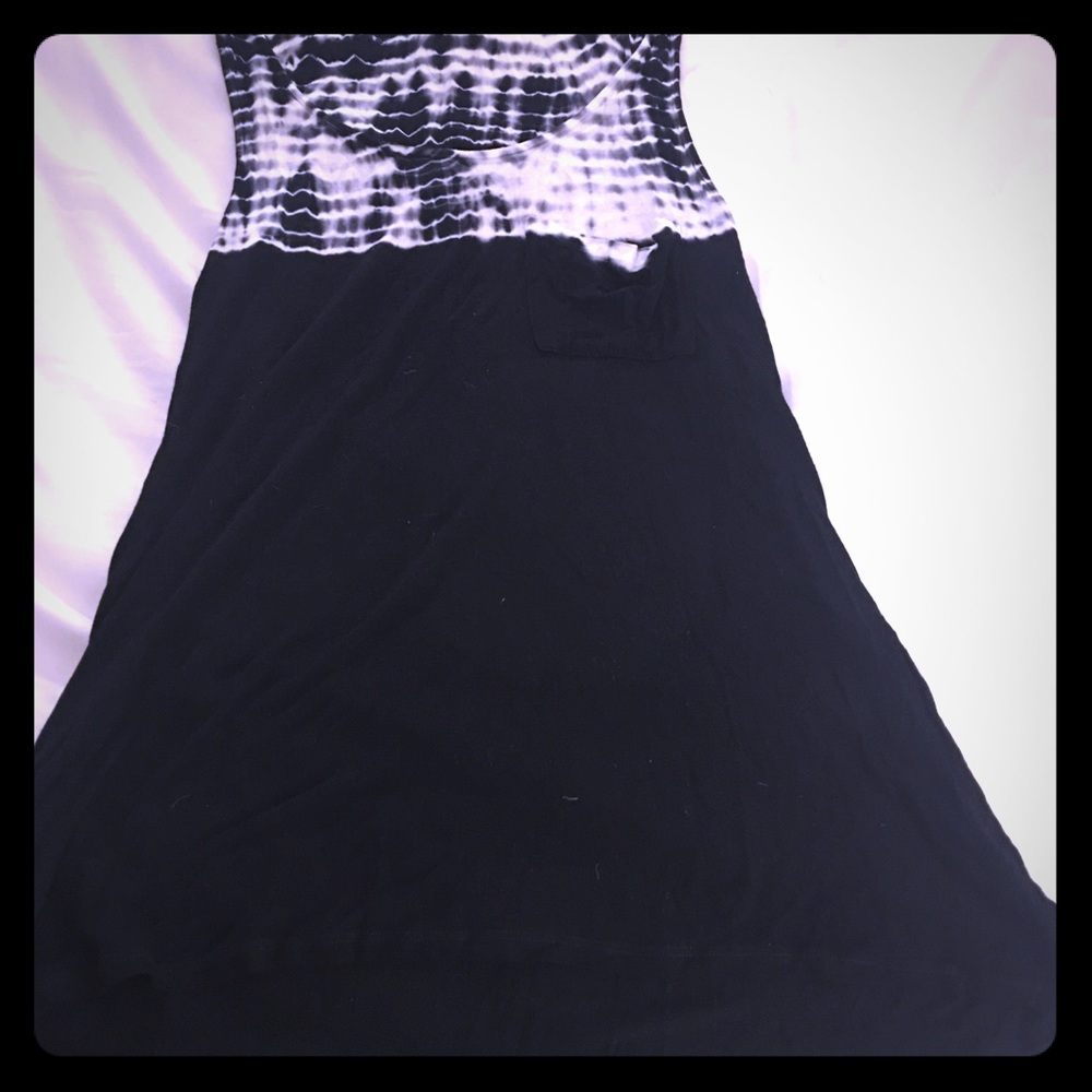 Tank top size small